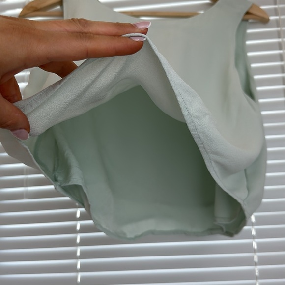 Cropped top - Picture 3 of 7